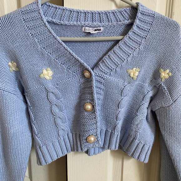 Knit Coord Set: Cardigan, Tube Top, and Skirt Size XS - Fashion Nova - Picture 4 of 15